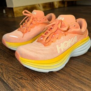 HOKA Bondi 8’s women’s